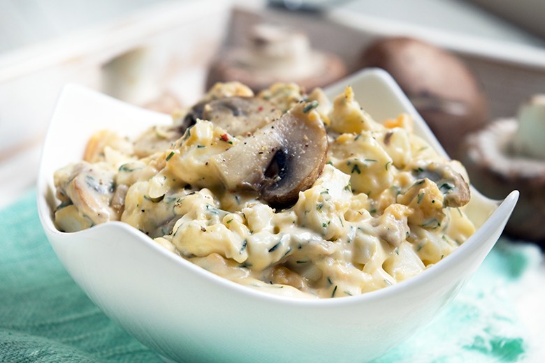 Eiersalat mit Champignons