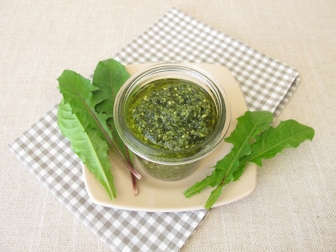 Löwenzahnpesto