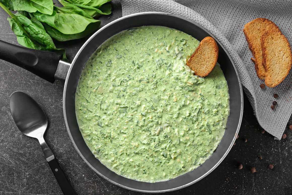 Spinatsoße mit Milch - Rezept