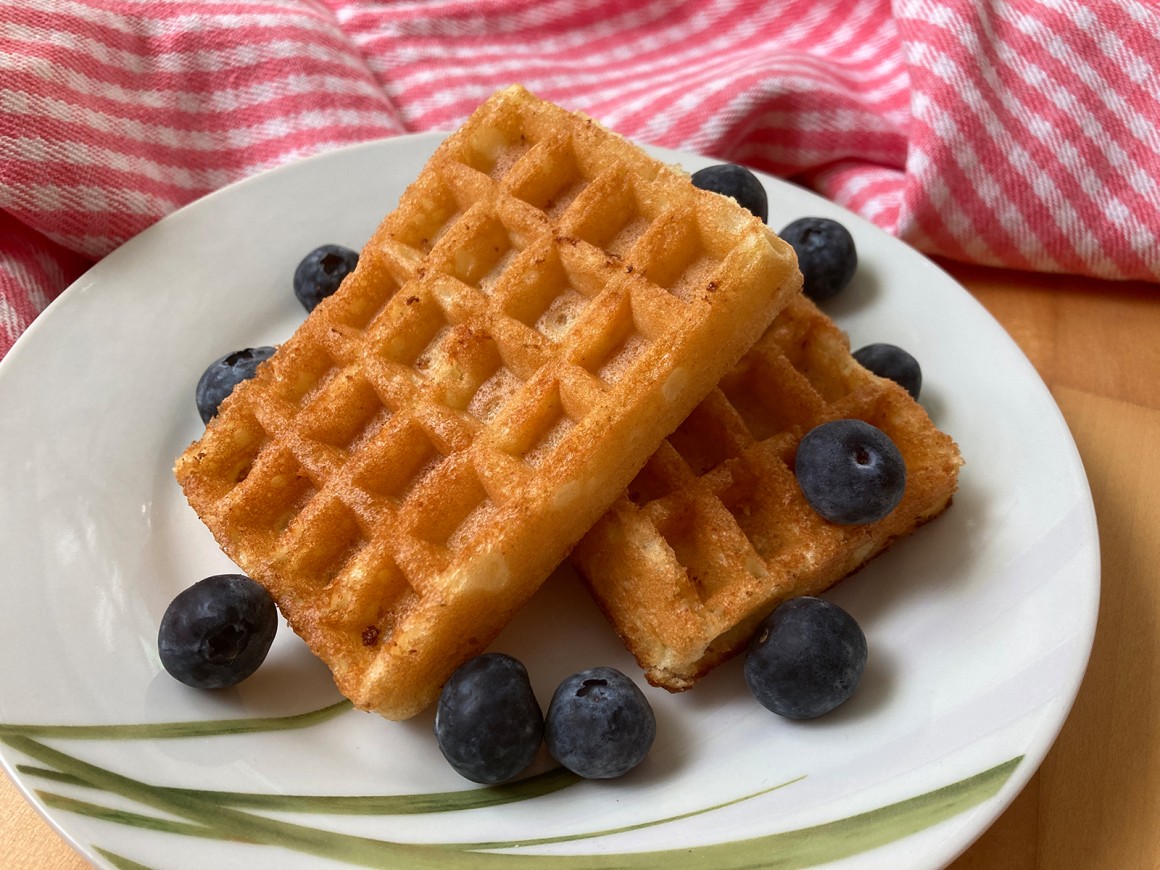 Fluffige Waffeln mit Dinkelmehl - Rezept