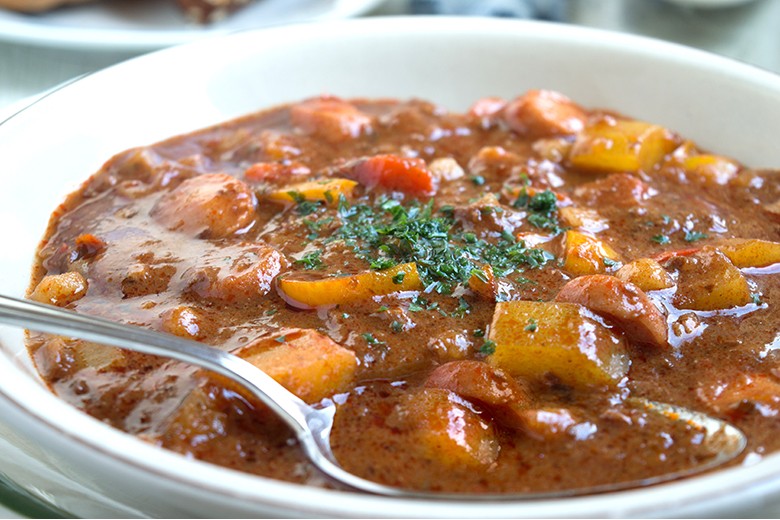 Würziges Paprika-Gulasch
