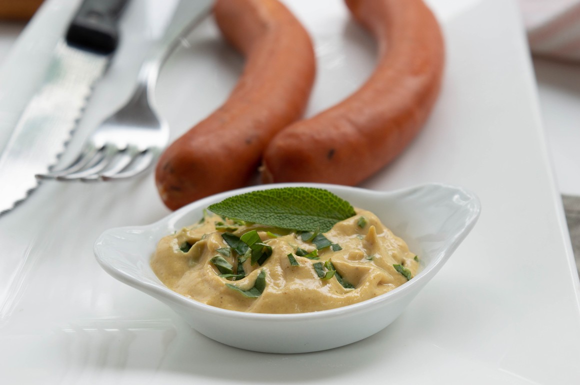 Würziger Kräutersenf
