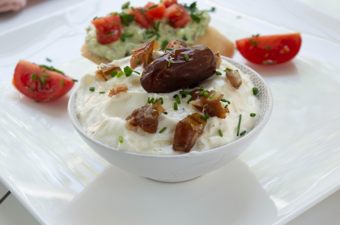 Würziger Datteldip - Rezept