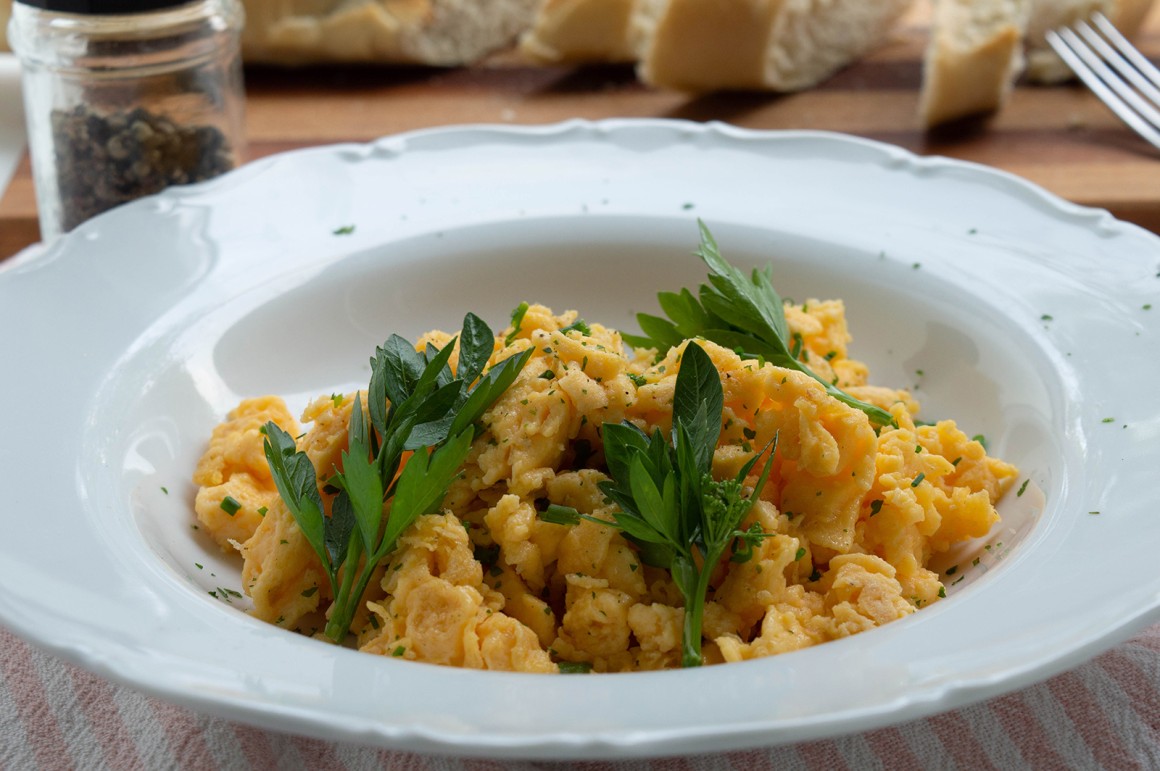 Mikrowellenrührei mit Tofu