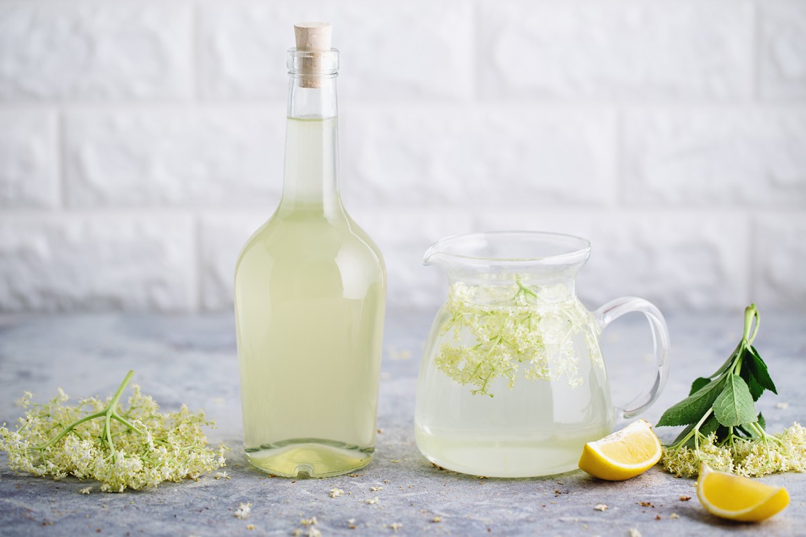 Holunderblütensirup
