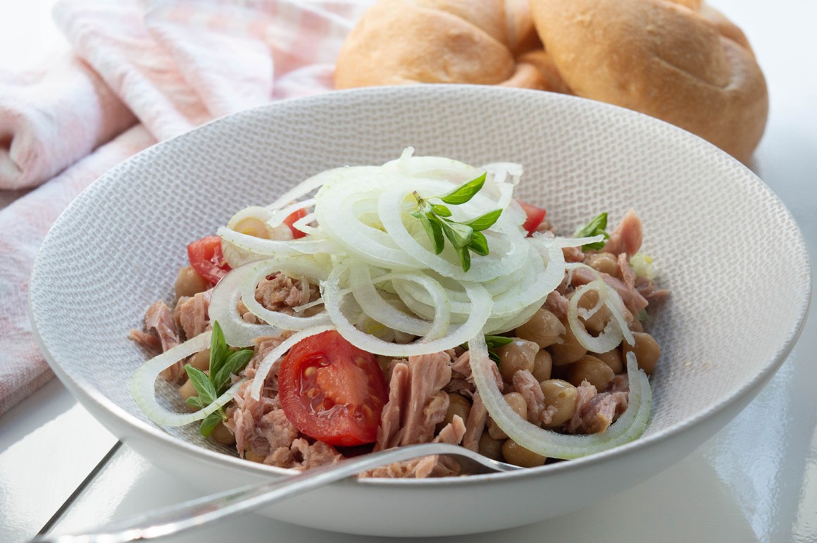 Kichererbsen-Salat mit Thunfisch - Rezept