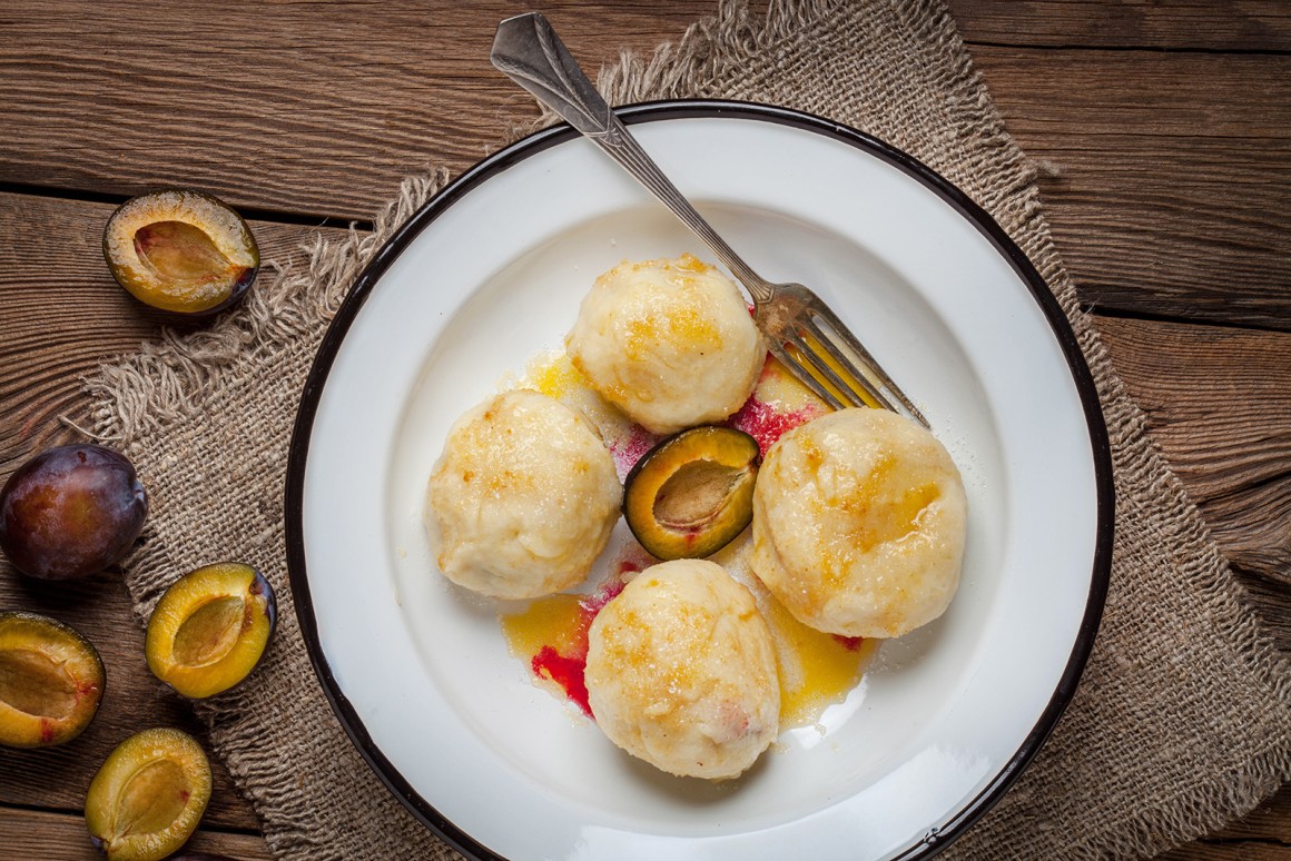 Zwetschgenknödel aus dem Dampfgarer - Rezept
