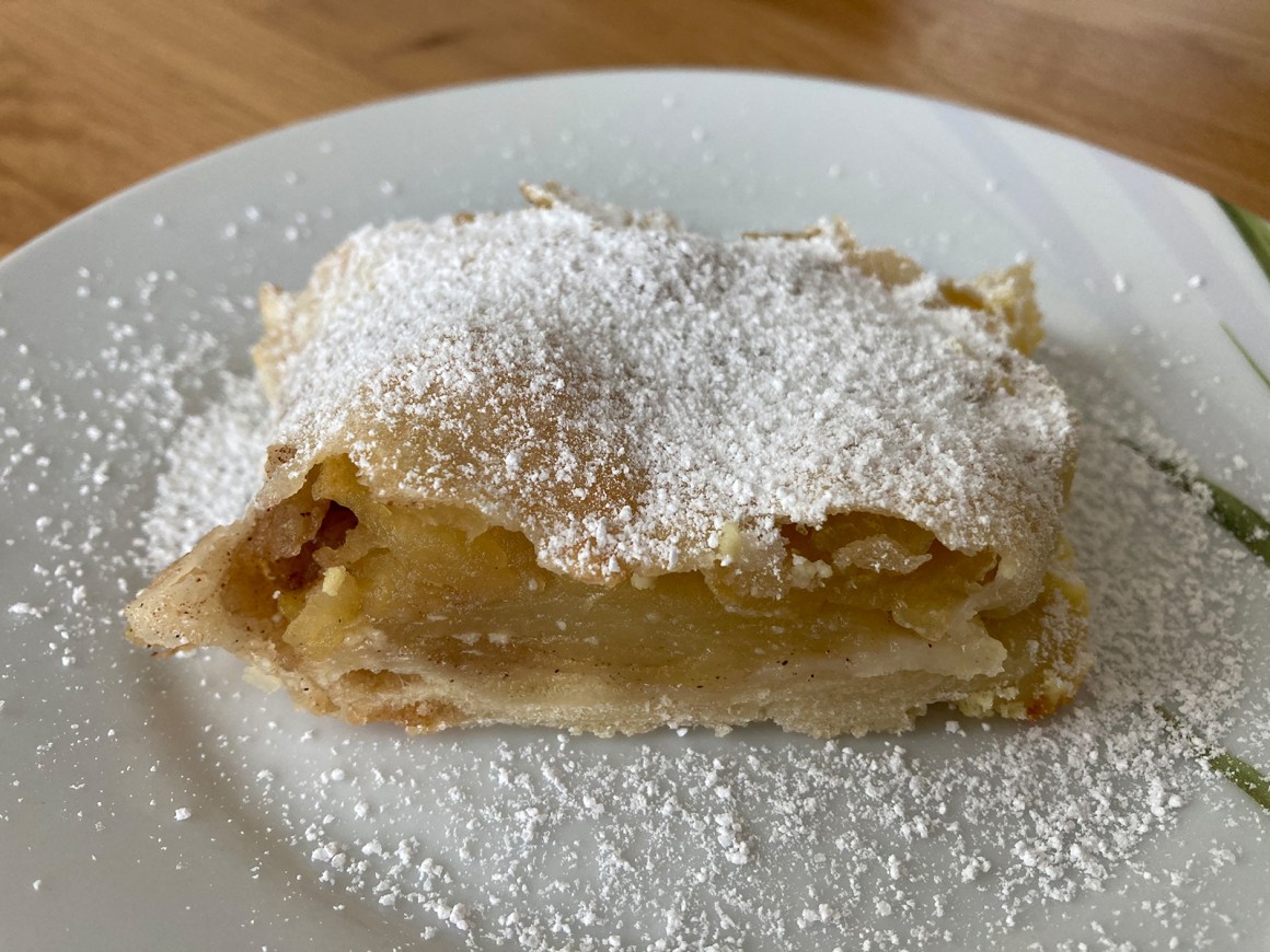 Apfelstrudel