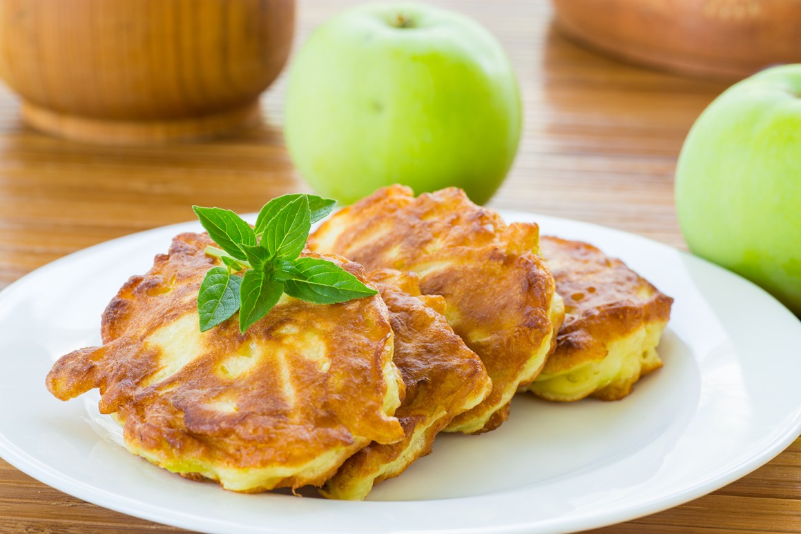 Süße Apfelkrapfen