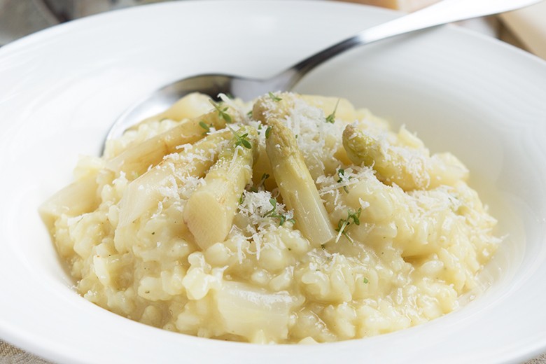 Risotto mit weißem Spargel