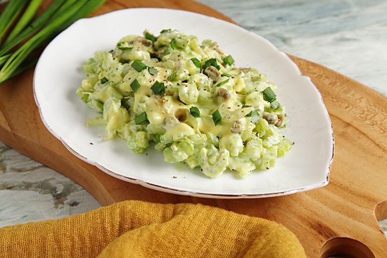 Selleriesalat mit veganer Mayonnaise