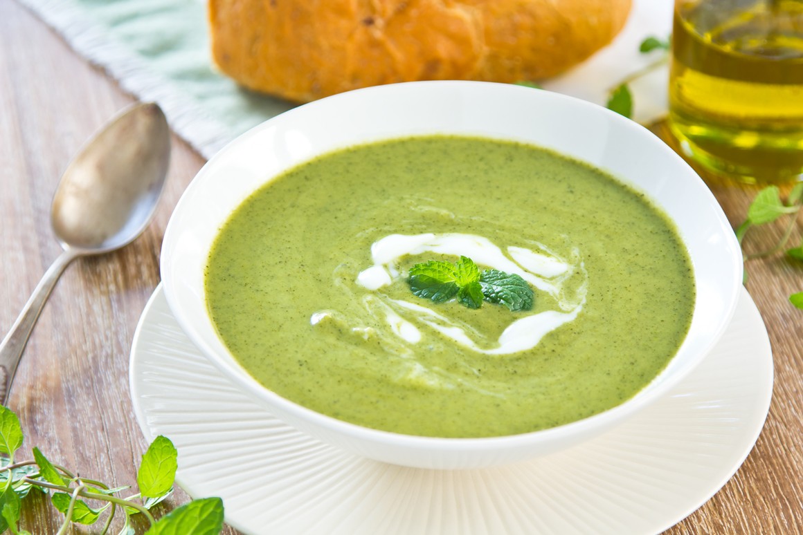 Erbsen-Suppe mit Minze - Rezept