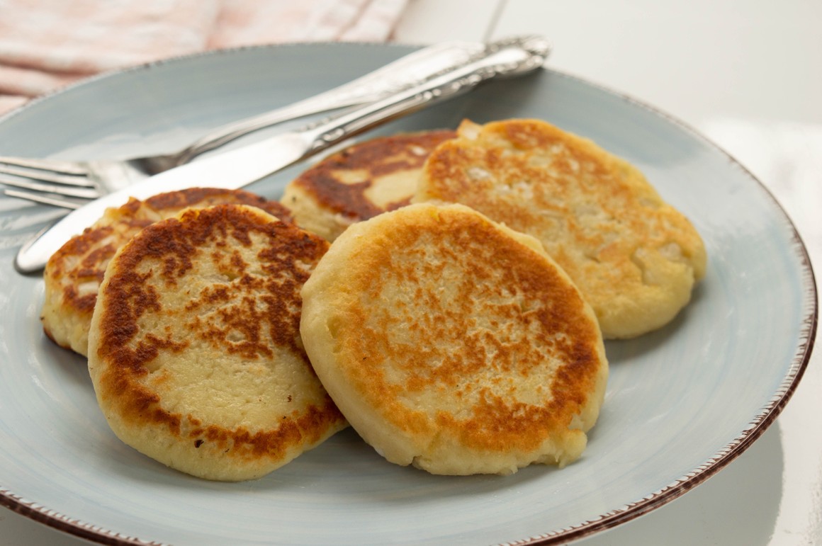 Kartoffelpuffer aus Kloßteig