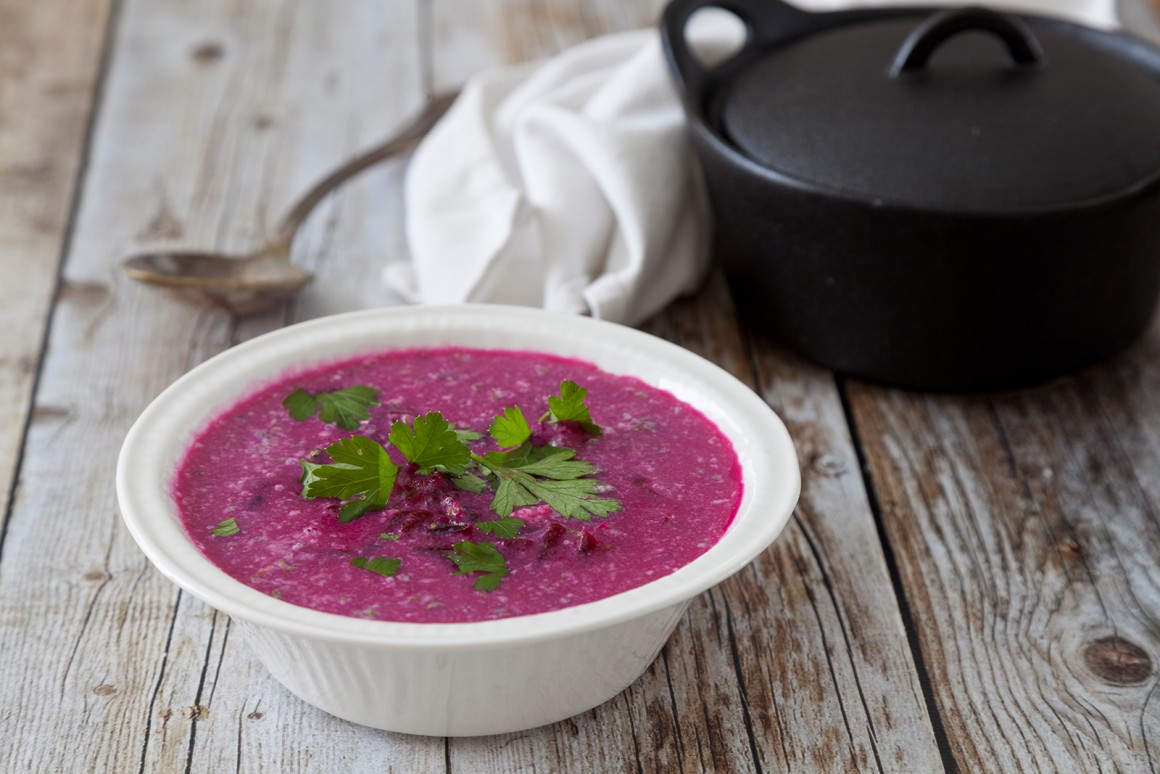 Omas Rote Bete-Suppe