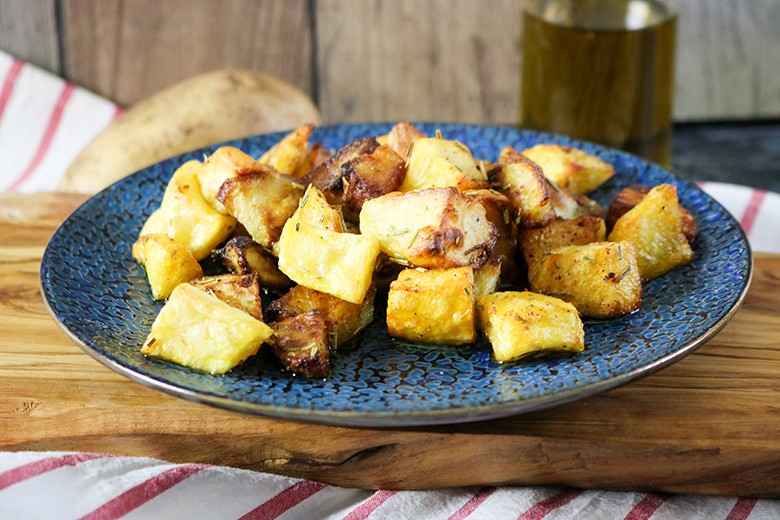 Ofenkartoffeln mit Rosmarin und Zitrone