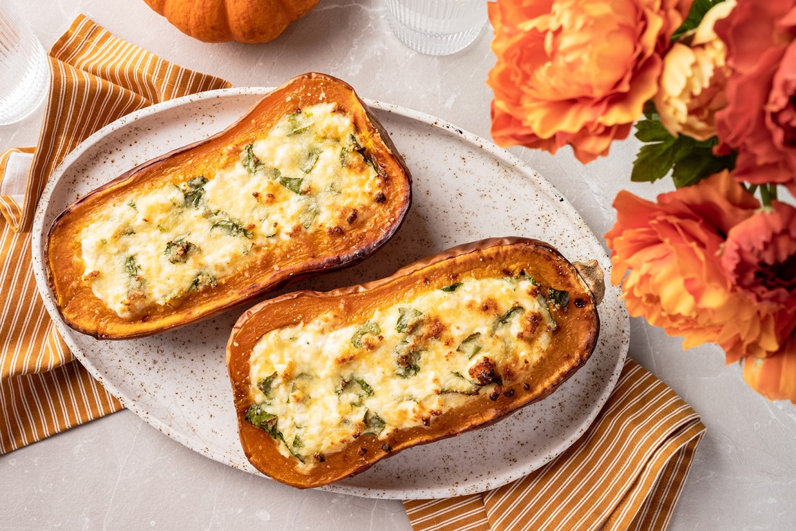 Gefüllter Kürbis mit Pilzen