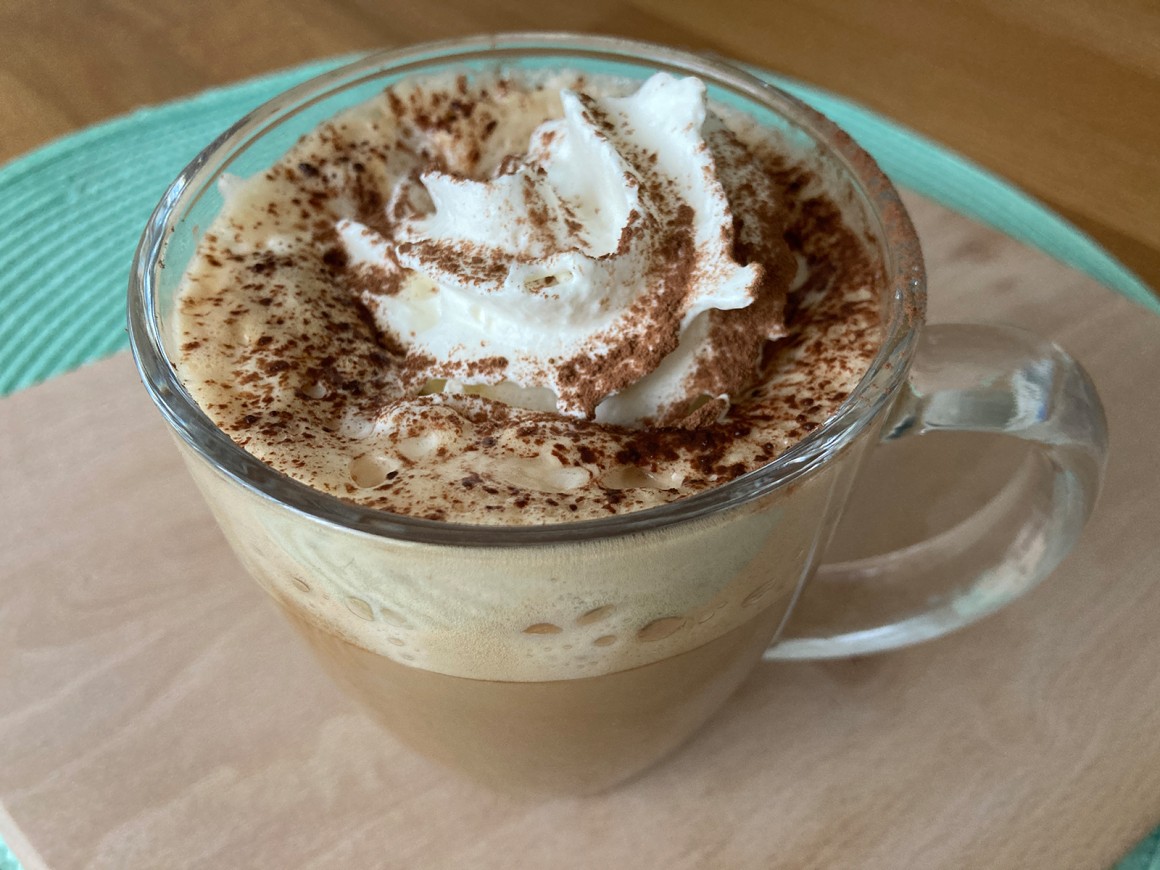 Milchkaffee mit Vanille