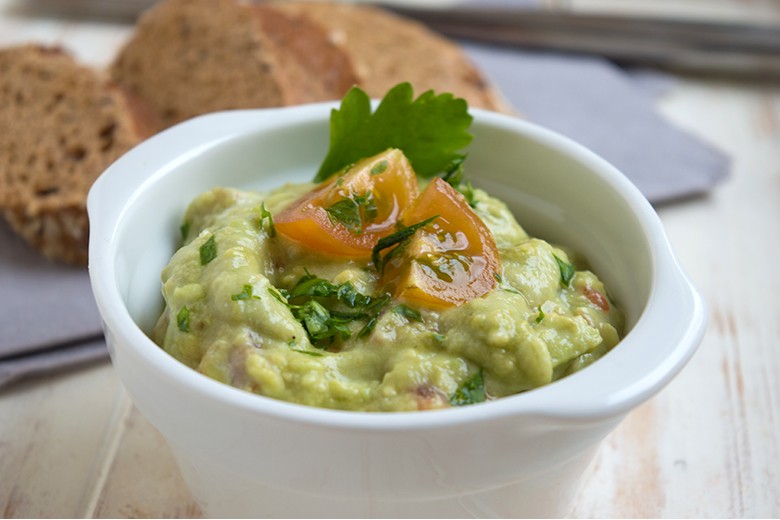 Guacamole mit Tomate