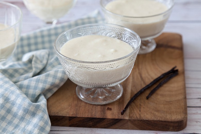 Vanillepudding mit Eischnee