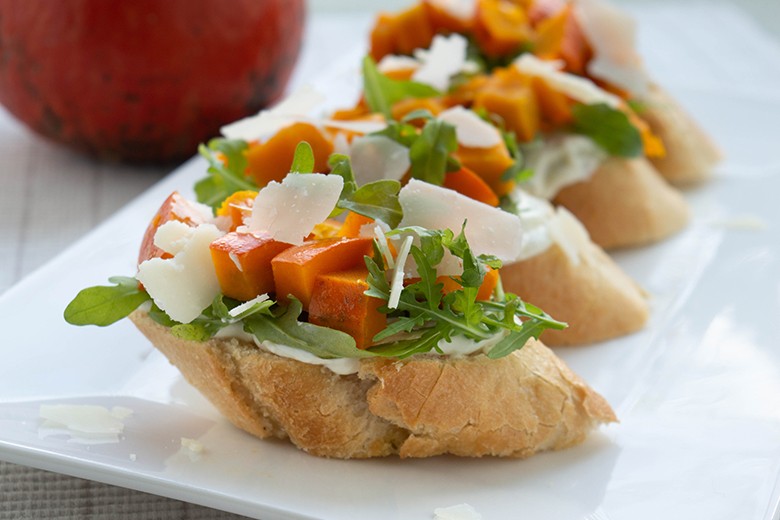 Bruschetta mit Kürbis