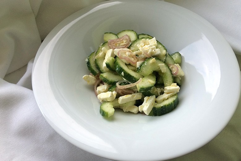 Gurkensalat mit Feta