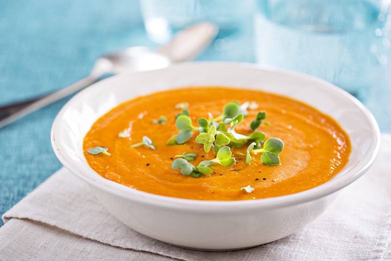 Möhrensuppe mit Curry
