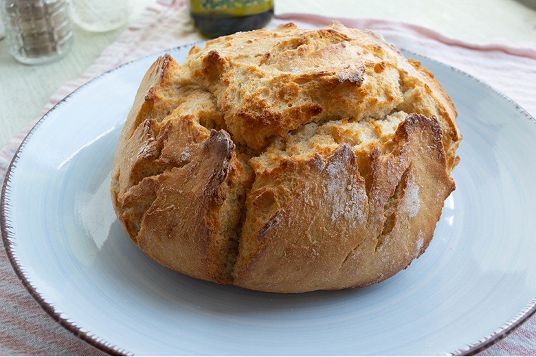 Weizenbrot mit Hefe