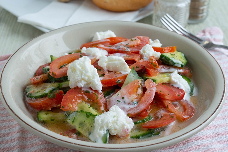 Tomaten-Gurken-Feta-Salat