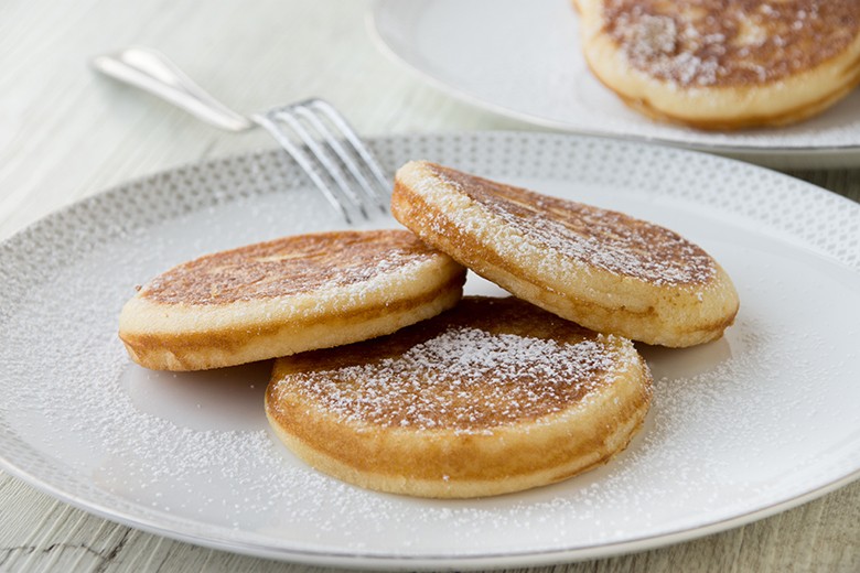 Kleine Kokos-Pfannkuchen