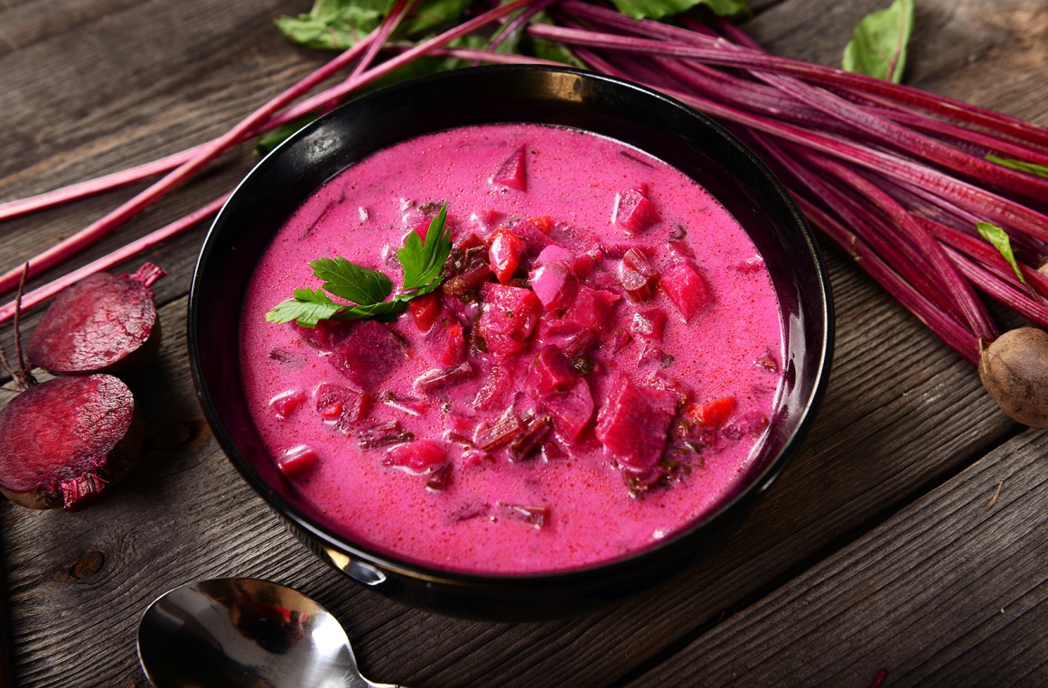 Rote Bete-Suppe mit Kartoffeln