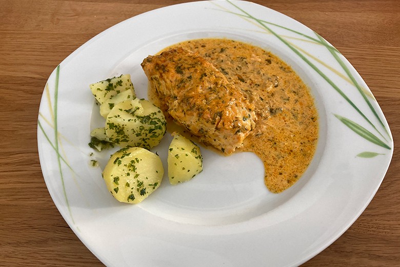 Lachs-Gratin mit Kartoffeln