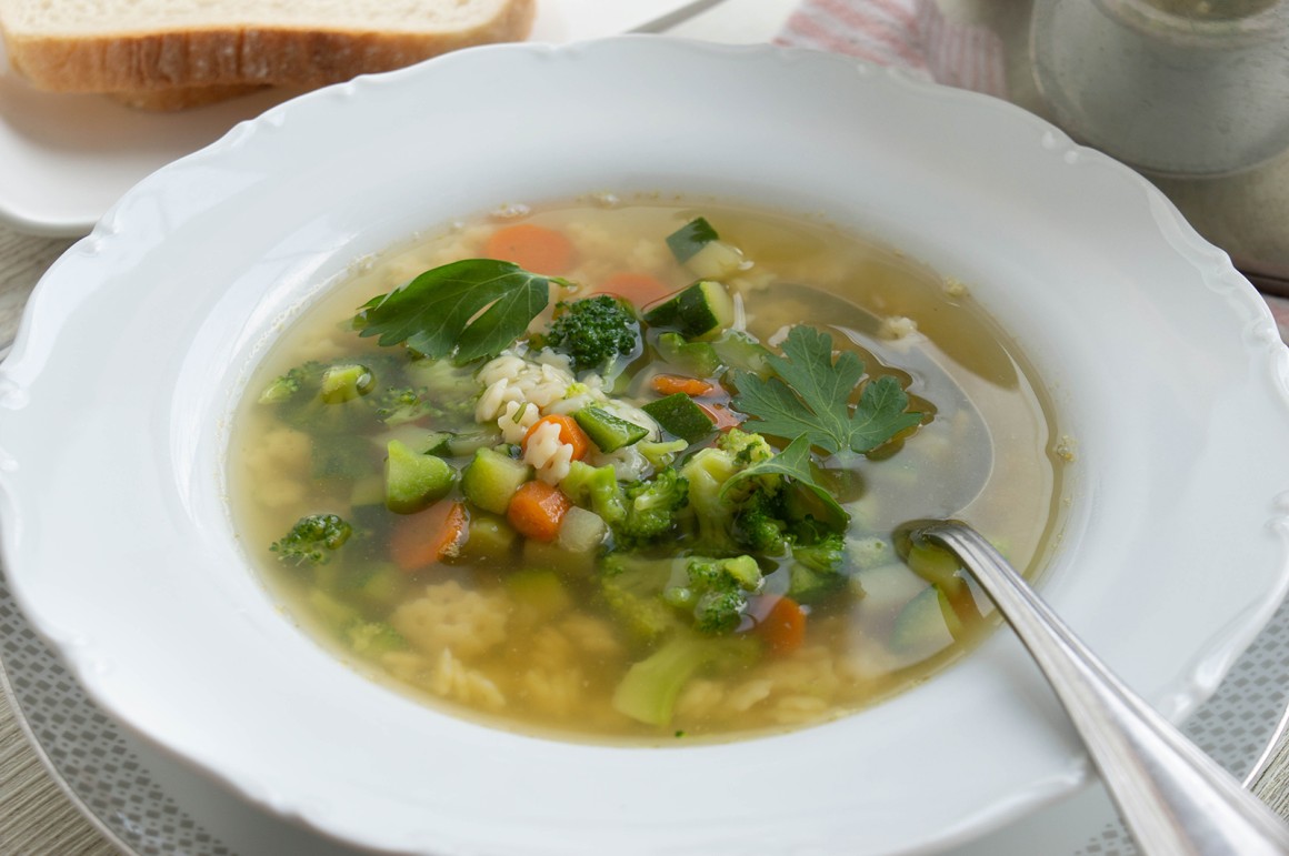 Gemüse-Nudelsuppe - Rezept