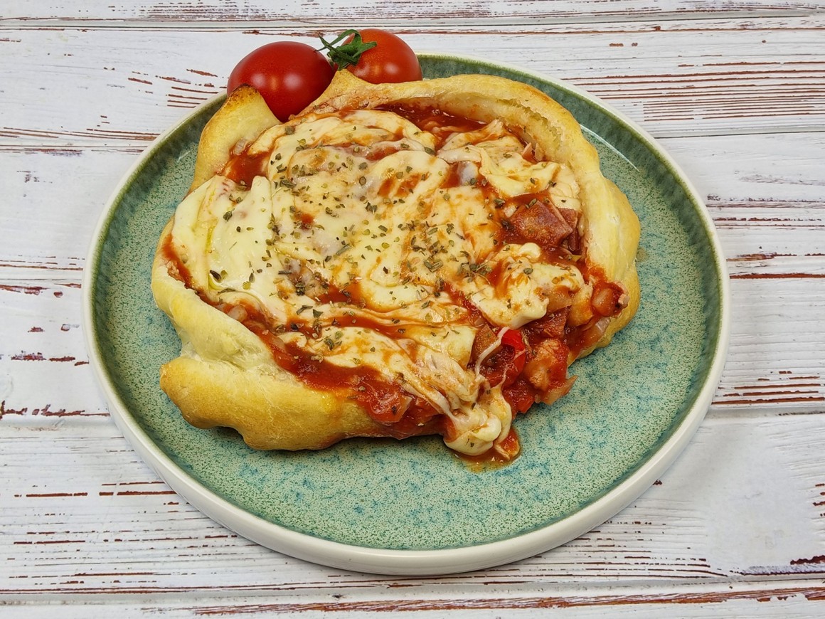 Mini Pizza Pot Pies