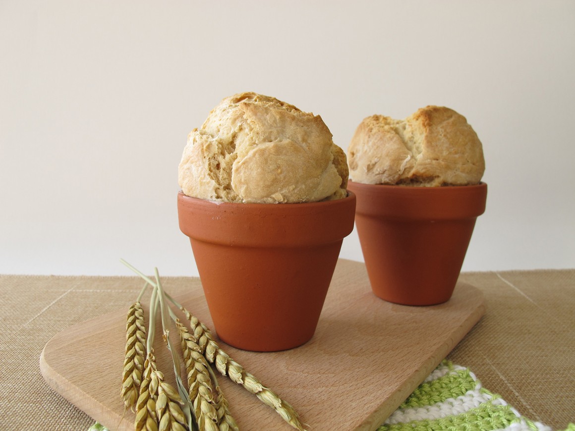 Brot im Blumentopf