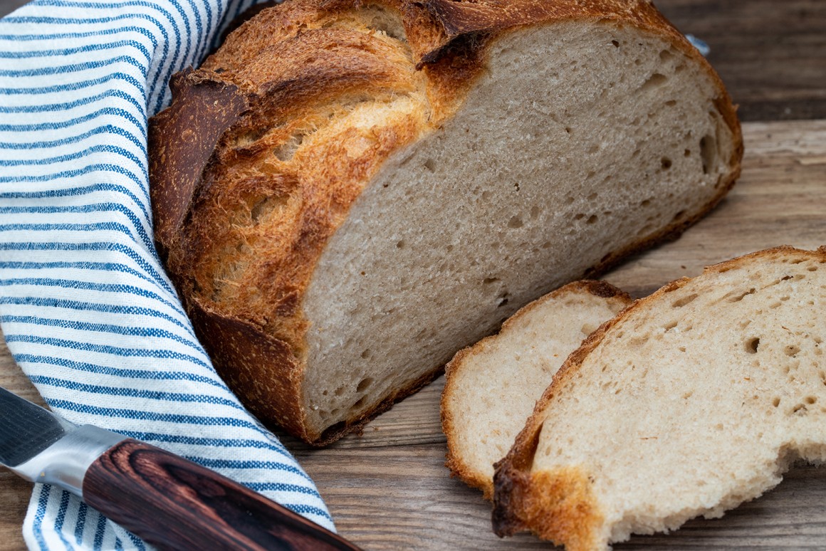 Dinkelbrot mit Sauerteig