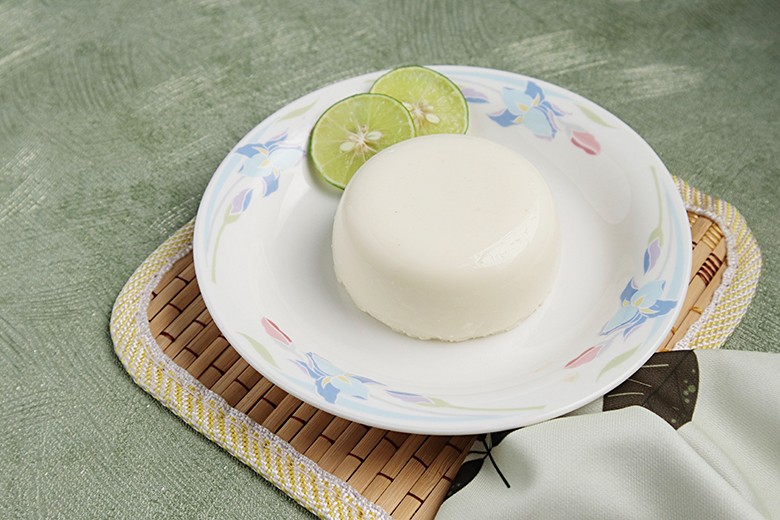 Limetten-Panna Cotta