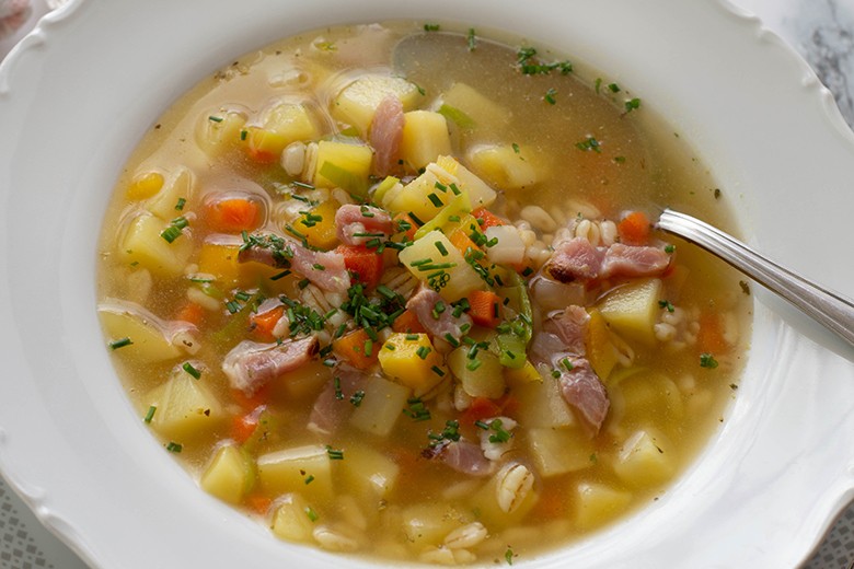 Graupeneintopf mit Kartoffeln