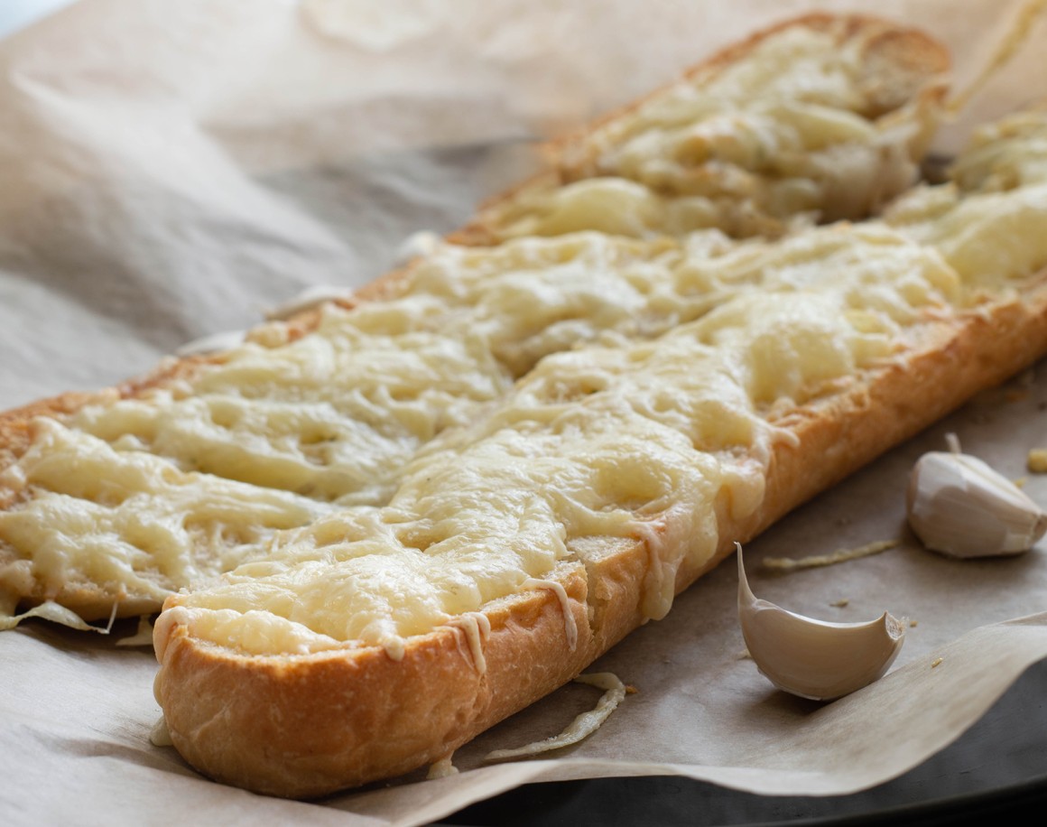 Überbackene Knoblauchbaguettes