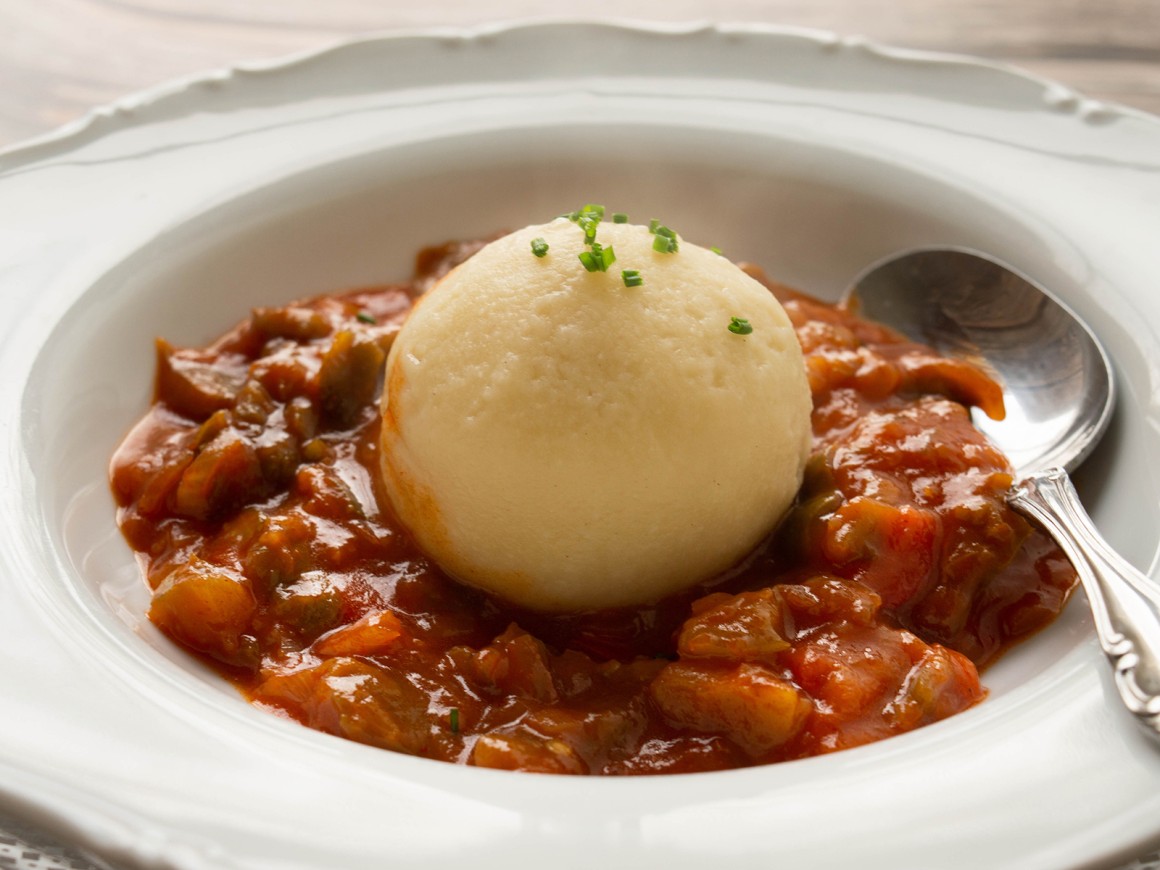 Kartoffelknödel mit Pilzfüllung - Rezept