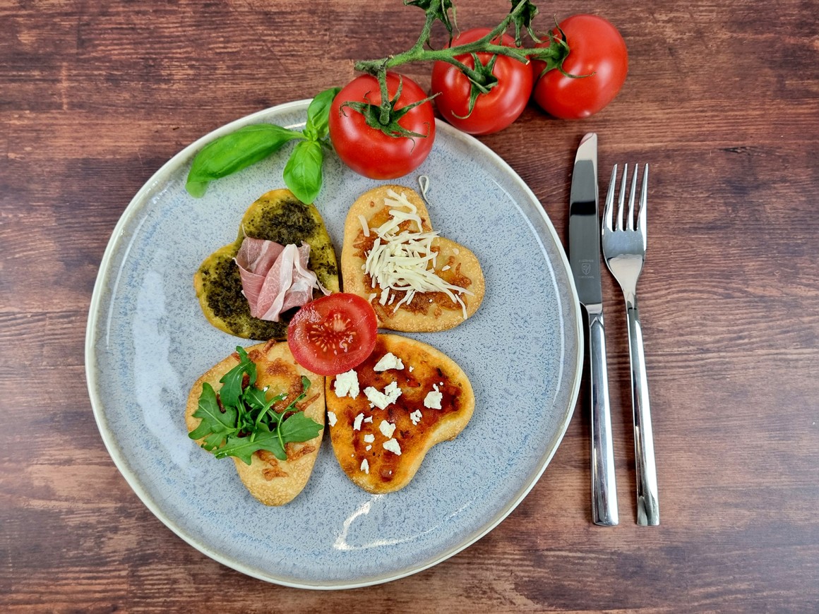 Mini Herz-Pizzen