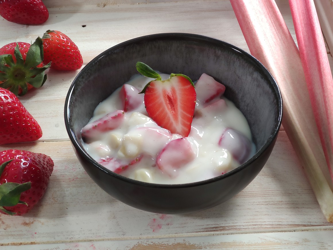 Erdbeer-Rhabarber-Suppe