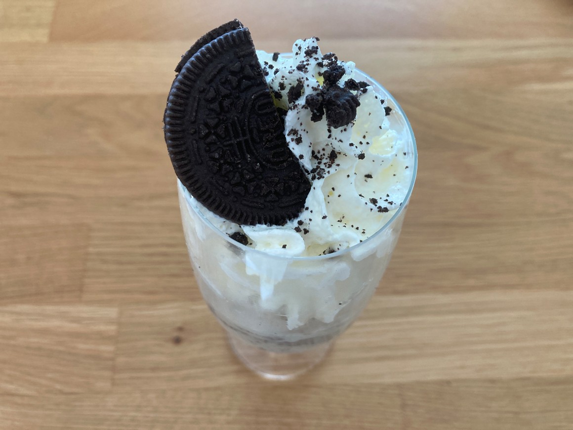 Oreo-Dessert im Glas