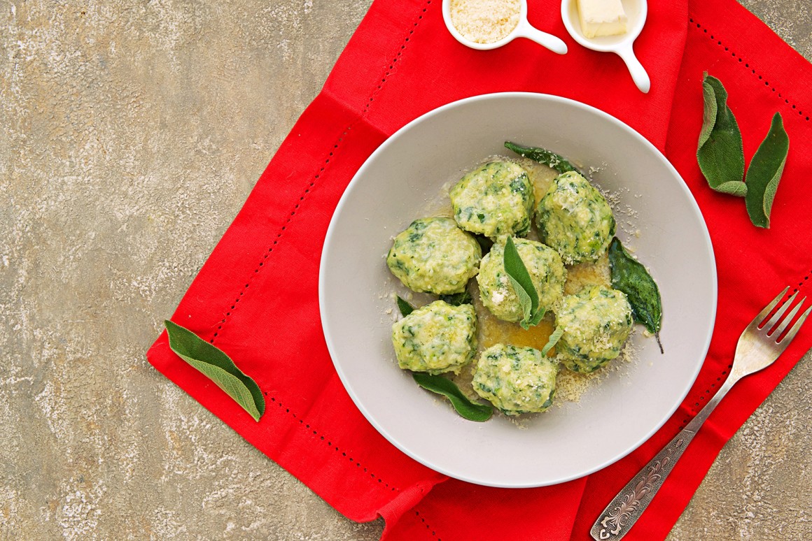 Gnudi mit Spinat