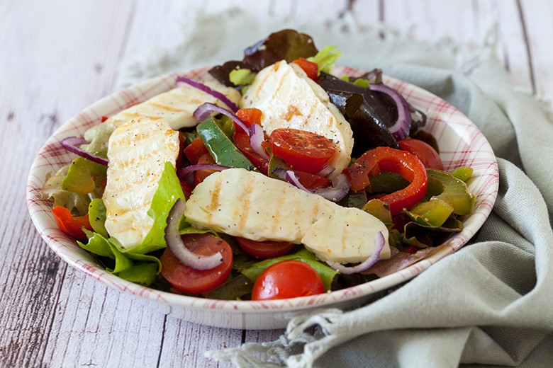 Paprikagrillteller mit Halloumi