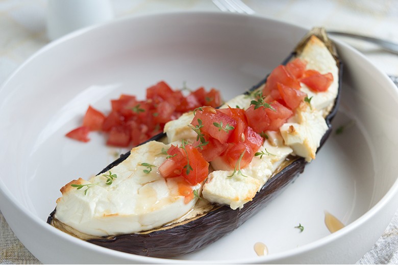 Gegrillte Aubergine mit Ziegenkäse
