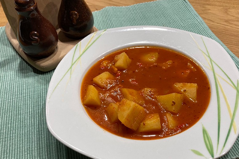Traditionelles Kartoffelragout