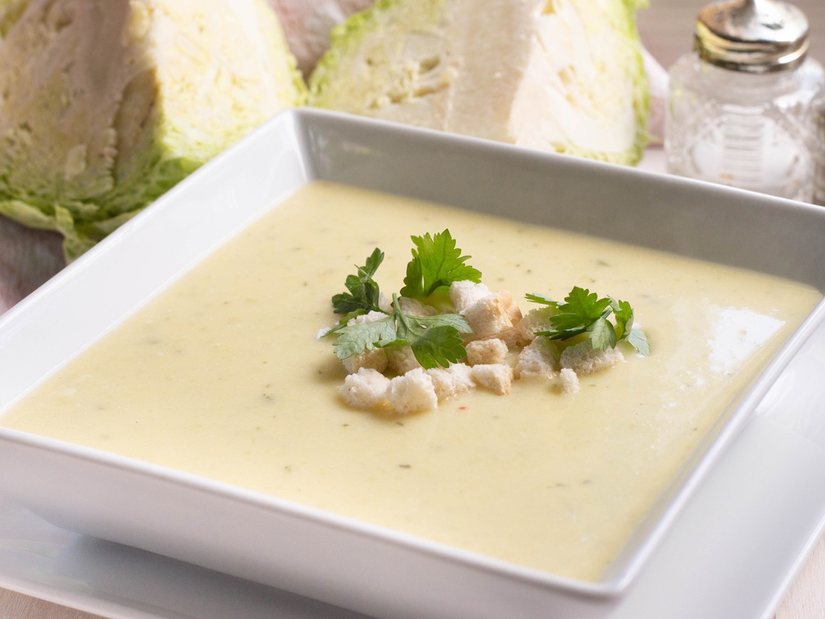 Wirsingsuppe mit Kokosmilch - Rezept