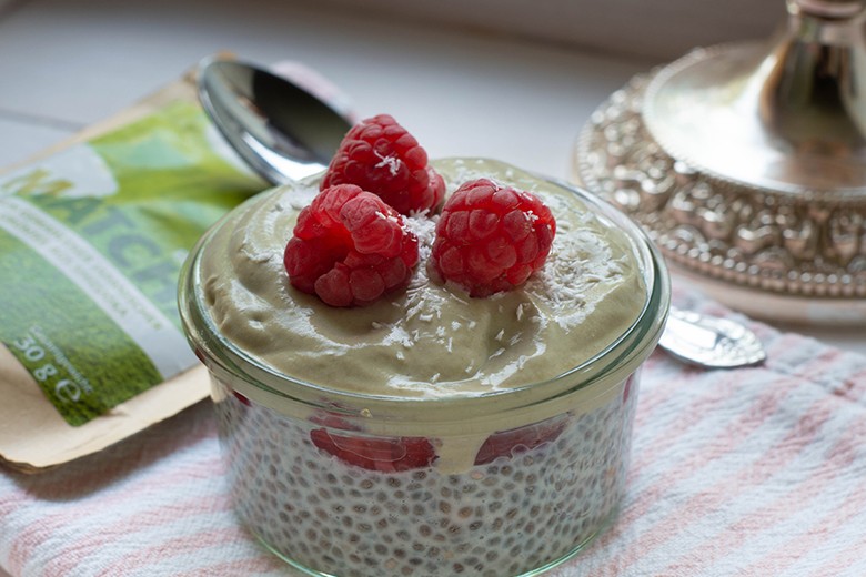 Chiapudding mit Matchacreme