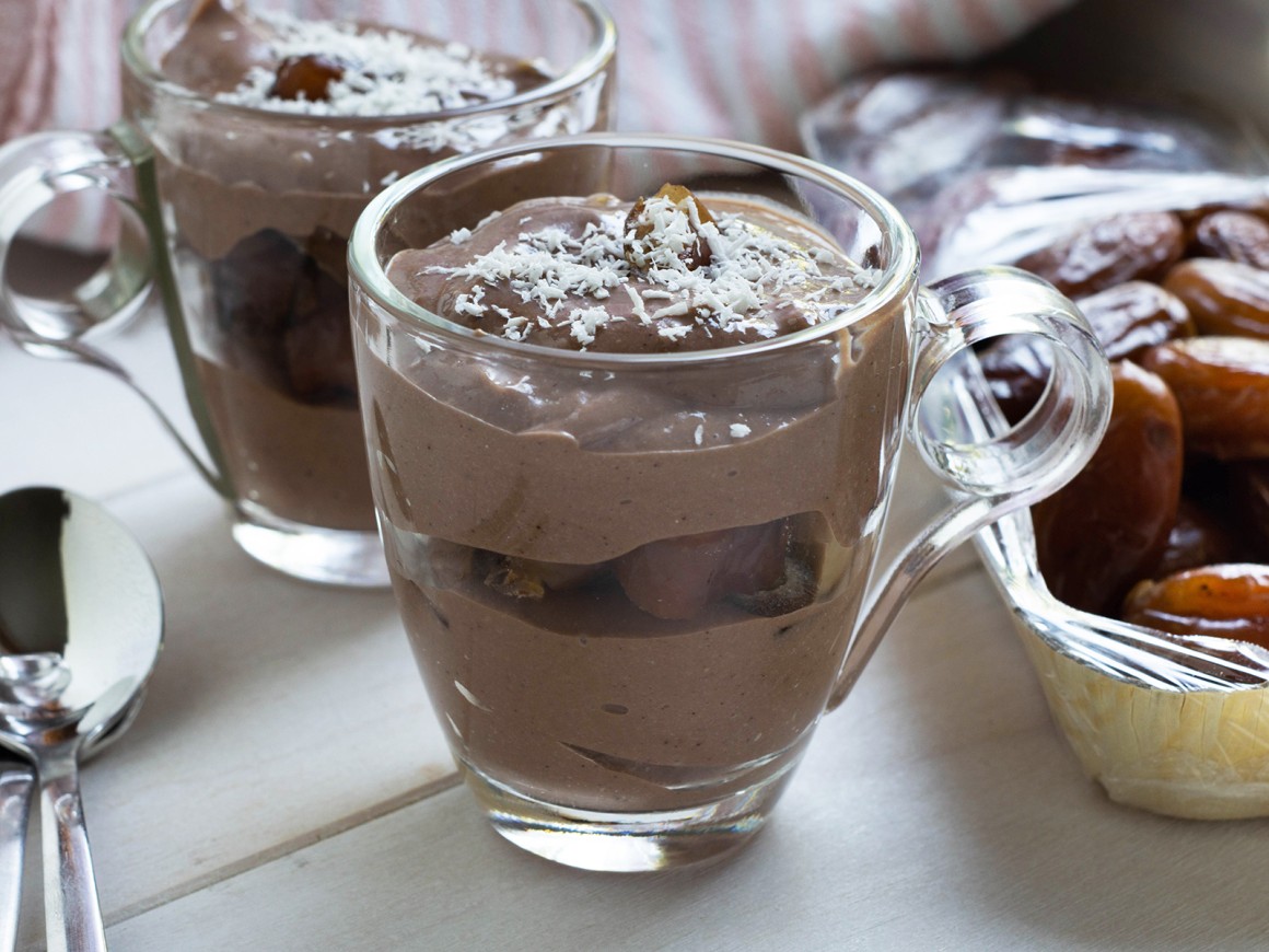 Veganes Schoko-Schichtdessert