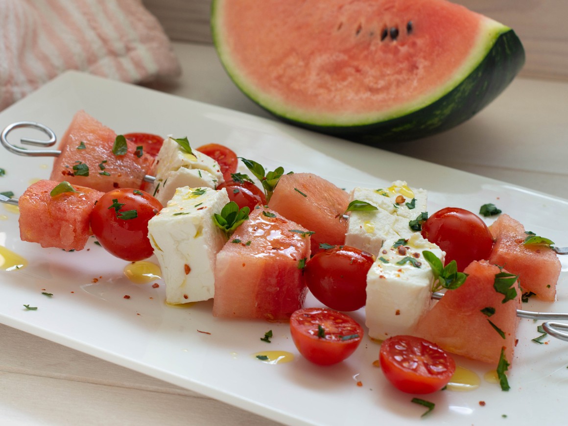 Salatspieße mit Melone und Feta